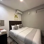 Ss Grey House Jalan Alor